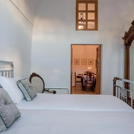 Villa αρχοντική βίλλα