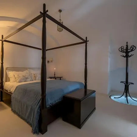 Villa αρχοντική βίλλα *
