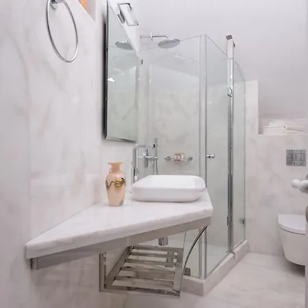 Villa αρχοντική βίλλα Fíra