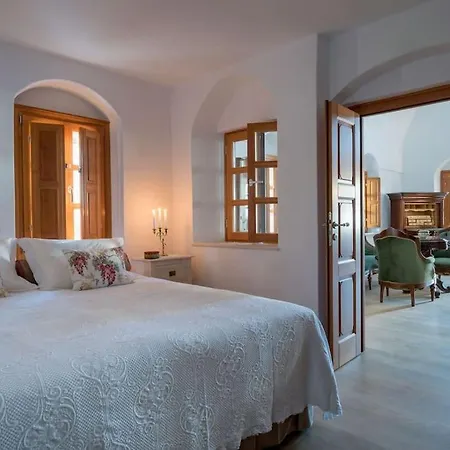 Villa αρχοντική βίλλα Fíra